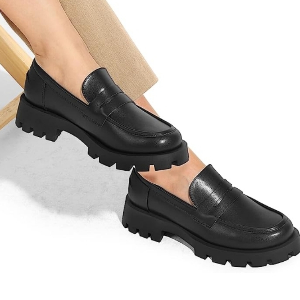 DREAM PAIRS Women's Black Loafer, Lug Sole Slip On Chunky Heeled Shoes 6.5 Vegan